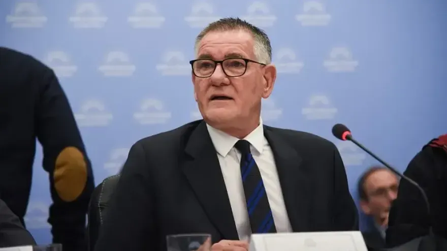 Carlos Castagneto: “Si no hay producción y consumo, no hay forma que Argentina
pueda crecer”