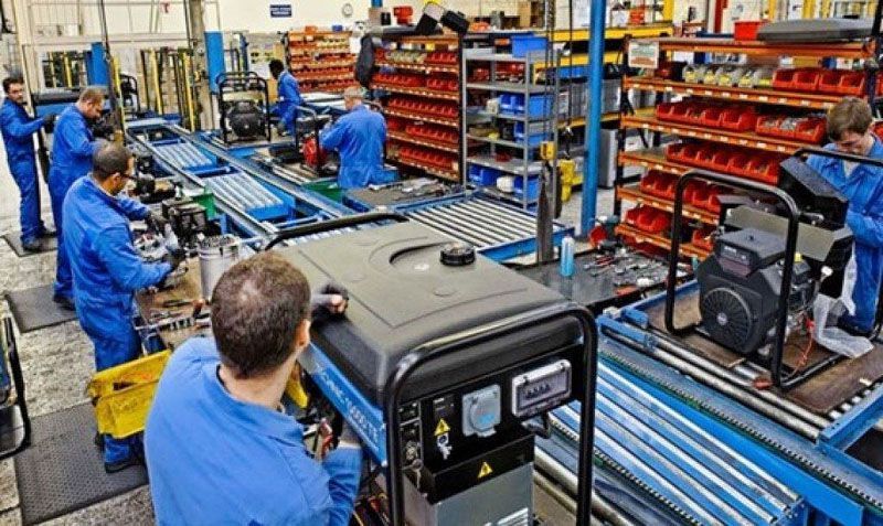 Empresarios PyME se movilizan frente al Congreso Economía