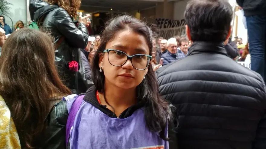 Ingrid Urrutia: "Hay créditos VIP para los funcionarios y ajuste para la
mayoría"