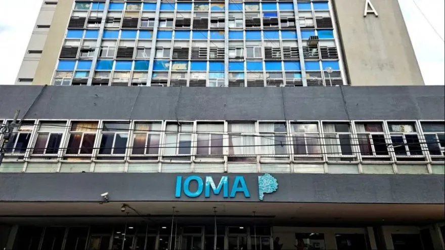 IOMA en crisis: Médicos de La Plata suspenden la atención por 72 horas