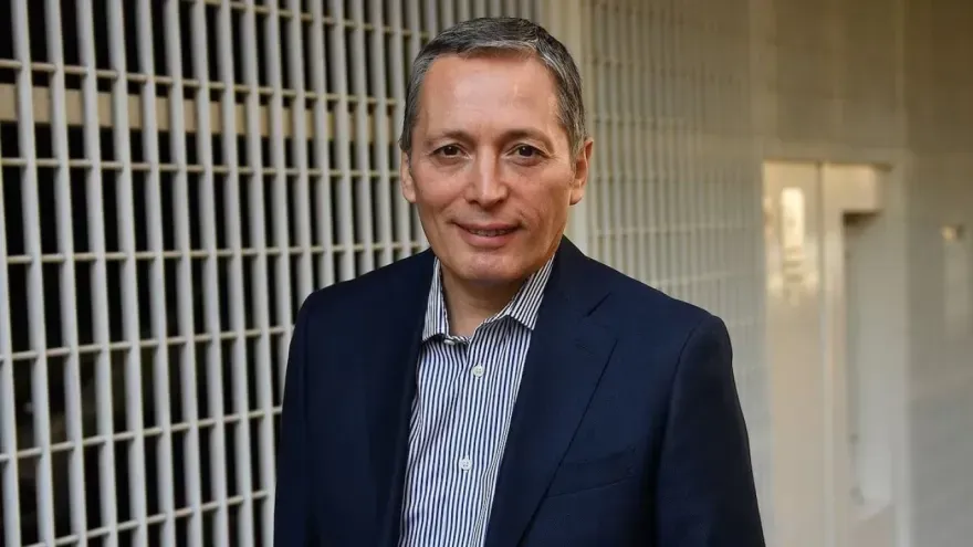 Fernando Gray presenta un amparo contra los despidos en el Servicio
Meteorológico