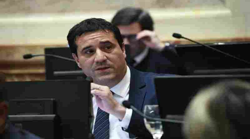 El senador Abad anunció que votará en contra de eliminar las PASO, pero acepta modificarlas