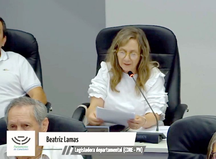 Edila Beatriz Lamas refirió a la preocupación de los avicultores de Canelones por la gripe aviar