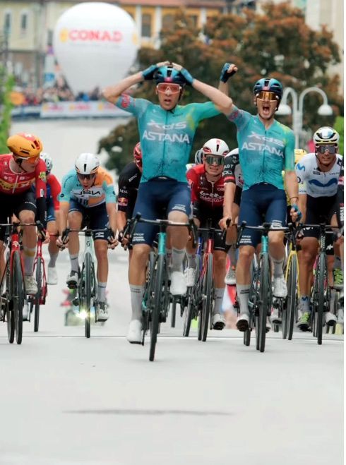 Thomas Silva hizo historia al imponerse en la segunda etapa del Giro de Italia, disputada en Veliko Tarnovo, Bulgaria