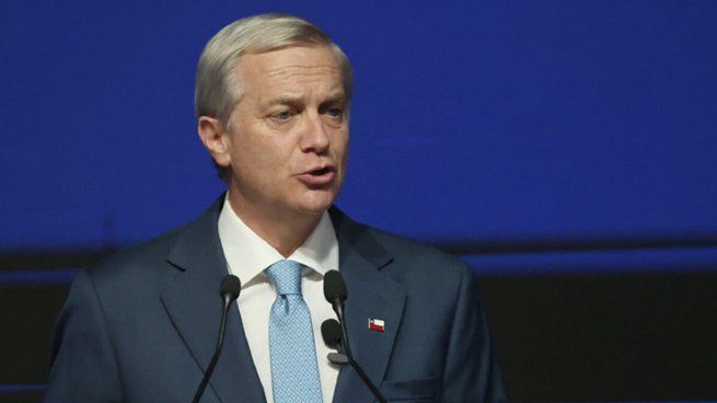 José Antonio Kast echó a dos ministros y reordenó su gabinete en apenas 60 días de gobierno