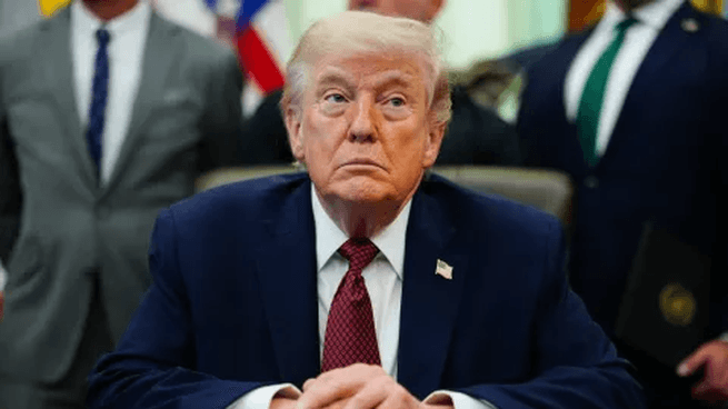 Donald Trump insiste con los aranceles a otros países y anuncia que "volverán y serán más altos"