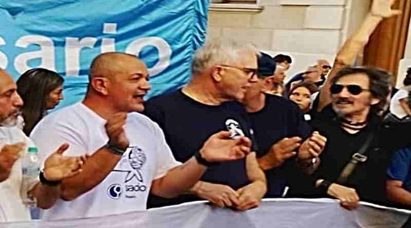Alberto Botto marchó por el 24M: “El ajuste de Milei lo paga el pueblo, no la casta; hoy la casta somos nosotros”