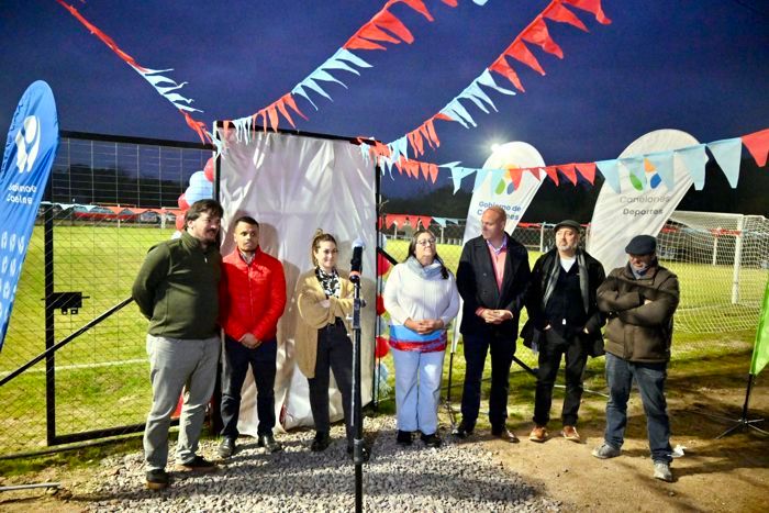 Se reinauguró cancha de fútbol infantil en Barros Blancos