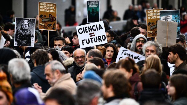 Ciencia en el Presupuesto 2027: funciones de ciberseguridad inflan los fondos, en medio de los reclamos del sector