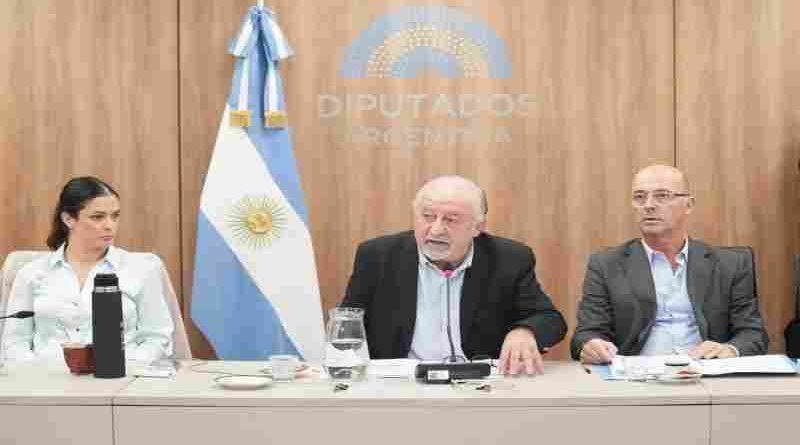 Diputados abordó el flagelo del sobreendeudamiento familiar: 4.8 millones de personas tienen mora superior a tres meses