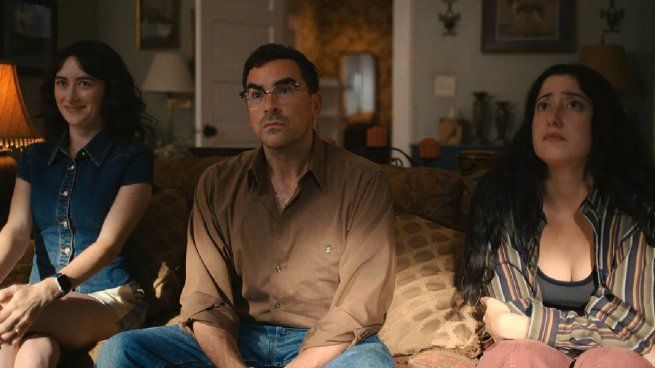 Insólita comedia: la nueva serie de Netflix sobre dos hermanos que terminan en el crimen organizado por error