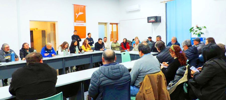 Sportivo Bella Italia presentó en Pando suproyecto para remodelar el Estadio Municipal