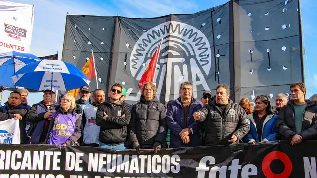 Neumáticos: FATE deberá seguir pagando los salarios mientras la Justicia define la validez de los despidos