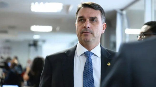 La Corte Suprema de Brasil investigará a Flávio Bolsonaro por una supuesta calumnia contra Lula da Silva