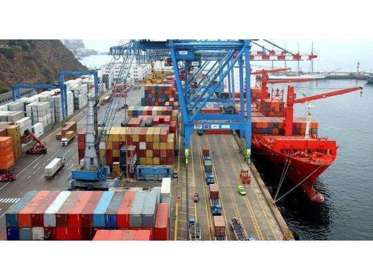 La inversión real bajó 0,8% anual en marzo, según Orlando Ferreres