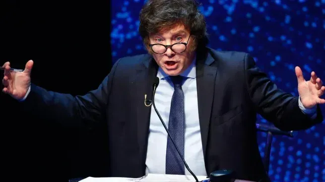 Ranking de presidentes latinoamericanos: volvió a caer la imagen de Javier Milei y está entre los seis peores de la región