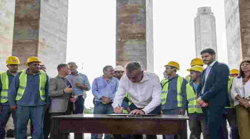 Se retoman las obras de recuperación del Monumento a la Bandera