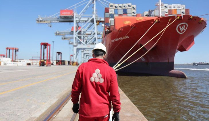 Gobierno de Orsi evalúa declarar esencialidad en puerto de Montevideo: la negociación colectiva en TCP no ancla