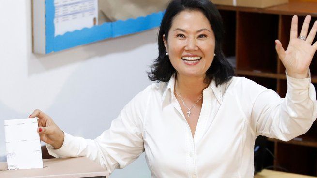 Elecciones en Perú: Keiko Fujimori afianza su ventaja en el recuento de los votos