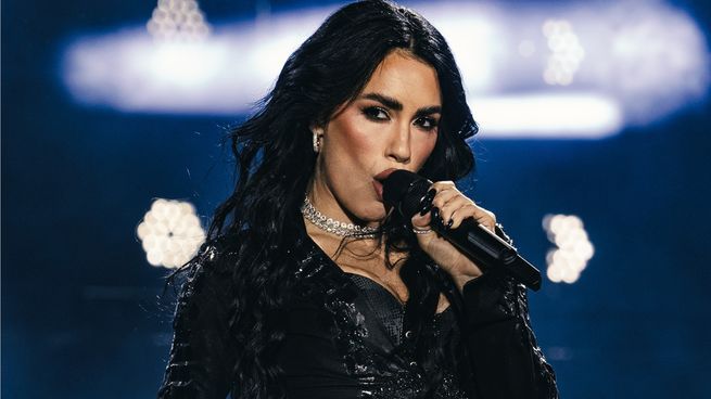 La reacción de Lali Espósito al saludo viral del grupo de bailarines africano