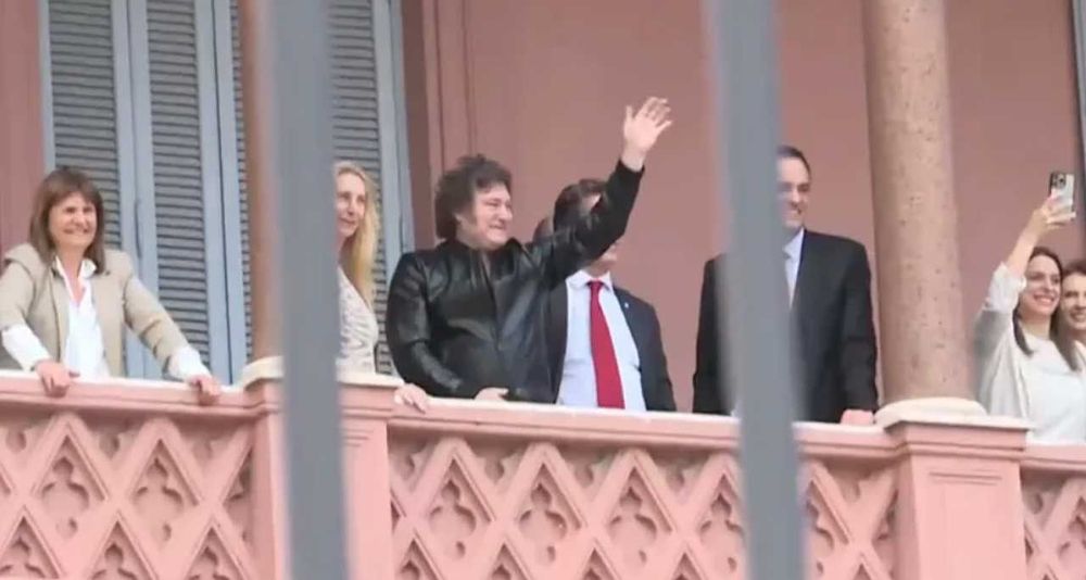 Escándalo Adorni: renunció como jefe de Gabinete y denunció carnicería mediática