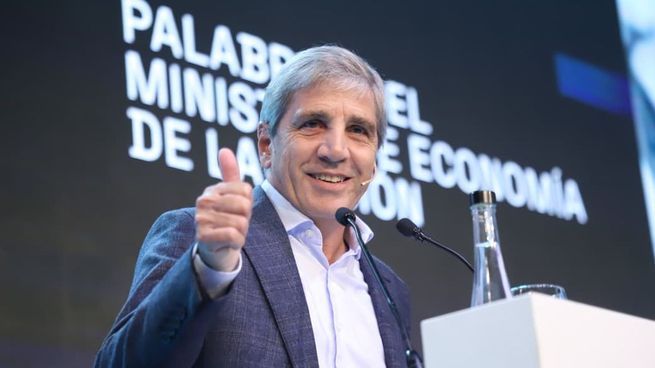 Luis Caputo llegó a EEUU antes que Javier Milei y se reunió con inversores