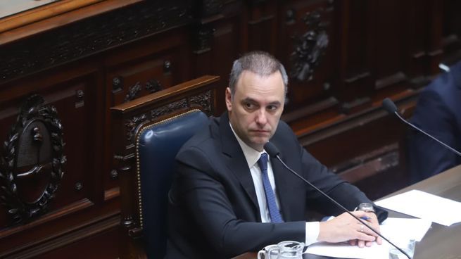 Las billeteras de Manuel Adorni quedaron bajo investigación: buscan comprobar si los u$s591.000 fueron realmente suyos