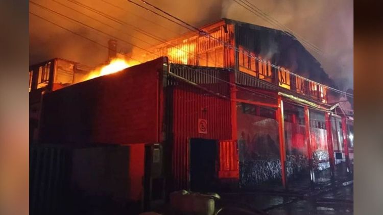 Un detenido por incendio en el supermercado “La Victoria”
