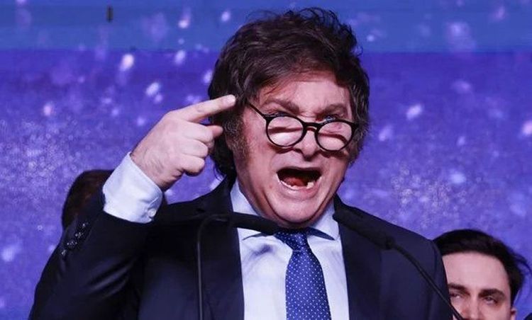 Milei contra industriales: “Gomita Alumínica y Señor Lengua Floja”