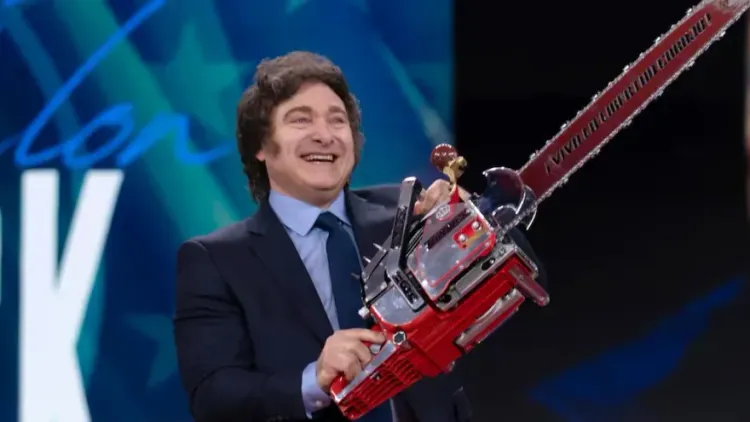 La motosierra de Javier Milei y la agonía de la universidad pública