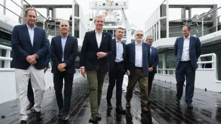 Islas Malvinas: Cómo empresas de España explotan el calamar bajo licencias
británicas