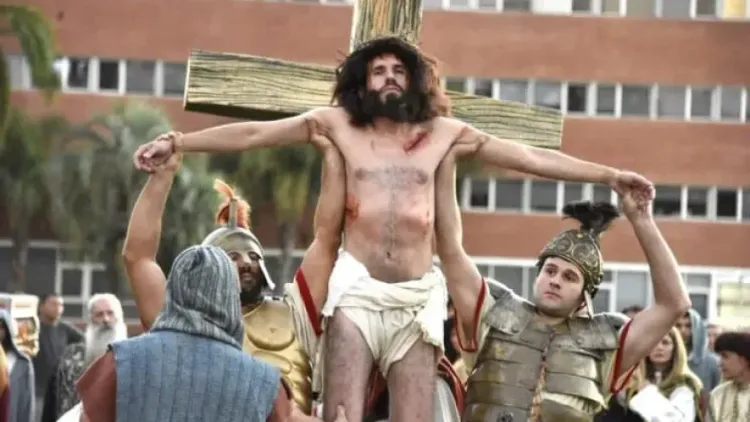 Malvinas Argentinas inicia Semana Santa con el Vía Crucis Viviente