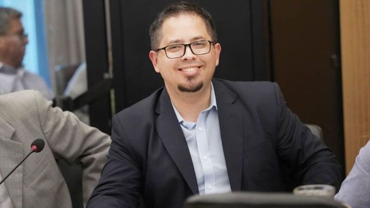 Pauli se perfila como candidato a la gobernación