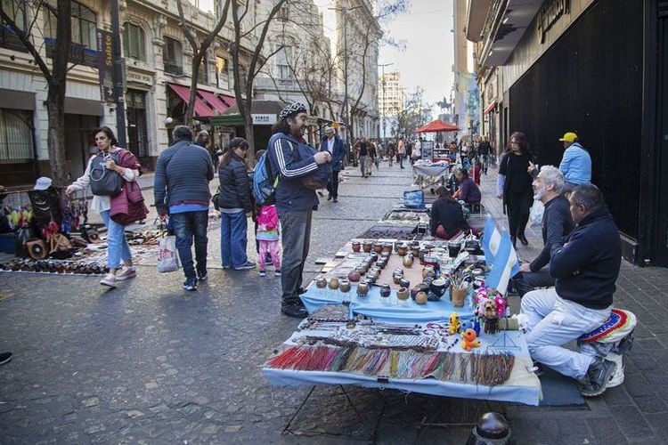 Más viajeros pero con el bolsillo más ajustado