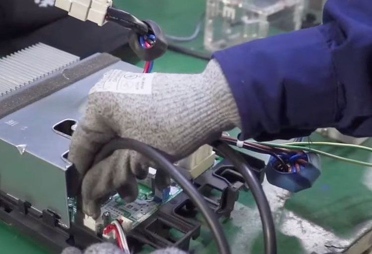 La industria emplea a menos de 7 mil personas