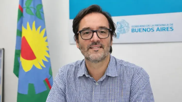OCEBA: Diego Rozengardt pagó un Nissan Sentra con 10 millones de sobreprecio