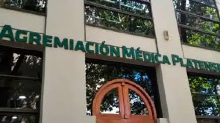 IOMA pagó prestaciones pero médicos siguen en alerta: Reclaman 314 millones de
pesos