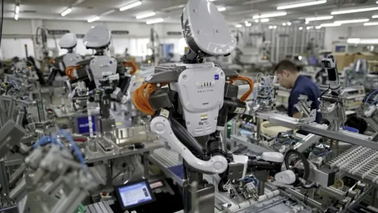 "La tecnología sube por ascensor y la formación global va por escalera"