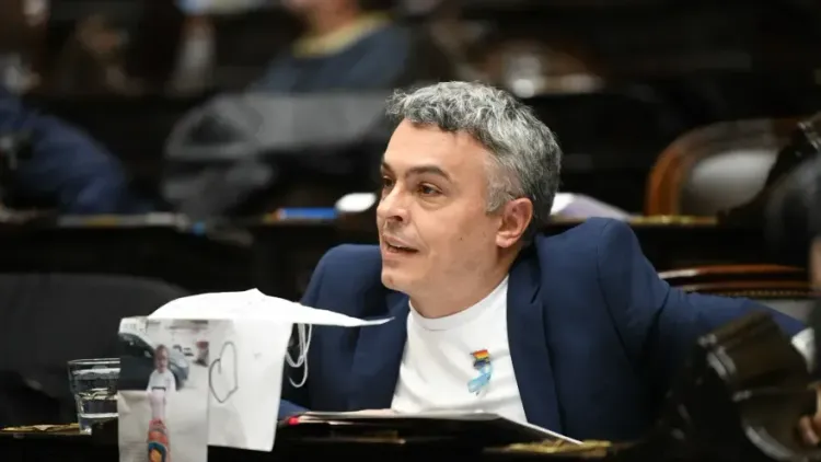 Esteban Paulón. "El que no dé quórum el 23 de junio será cómplice de Manuel
Adorni"