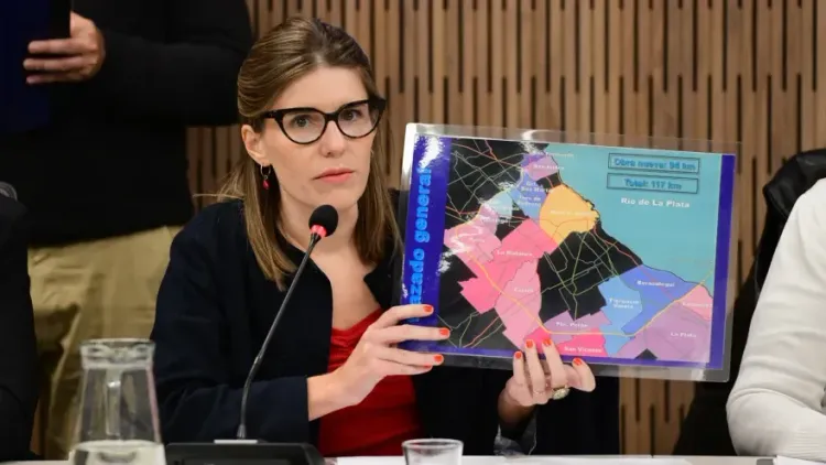 Marina Salzmann: “Le pido a Katopodis que termine la ruta 40, es una deuda
histórica”