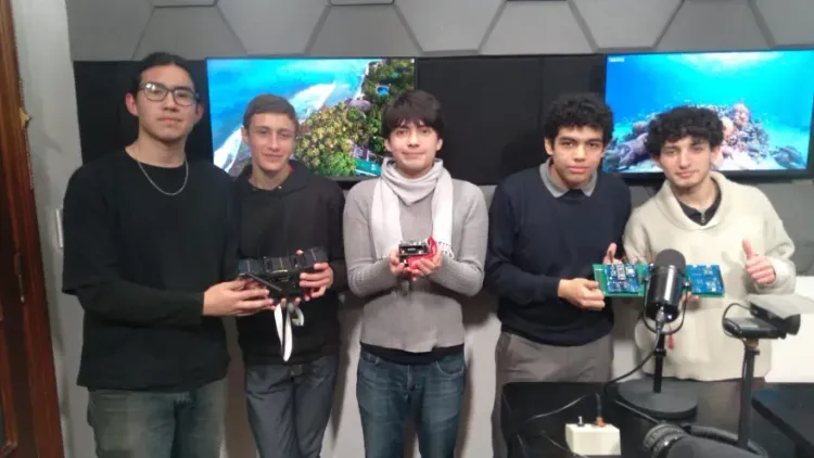 Estudiantes técnicos desarrollan tecnología satelital: "Queremos dejar una
huella"
