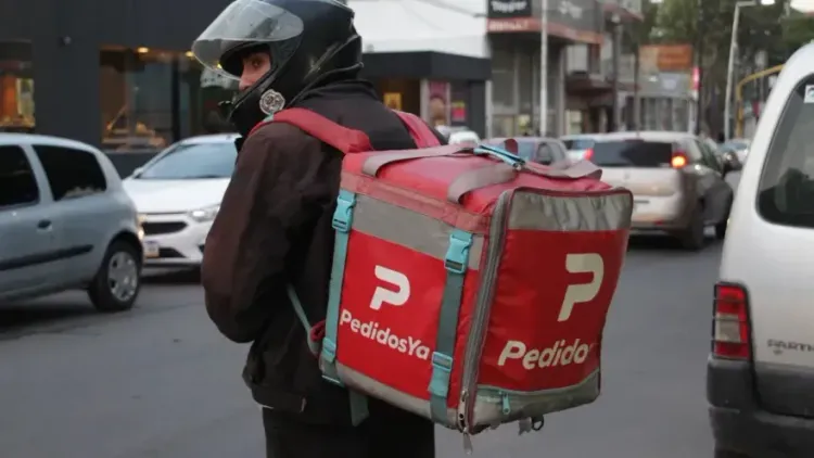Tras el fallo contra Pedidos Ya, la Justicia pone la mira en los choferes de
aplicaciones