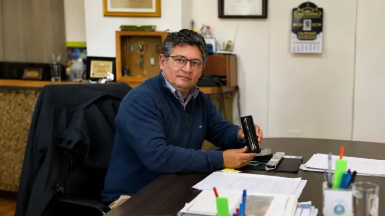 Chubut: intendente quiso contratar a empleado municipal y terminó expuesto en
auditoría