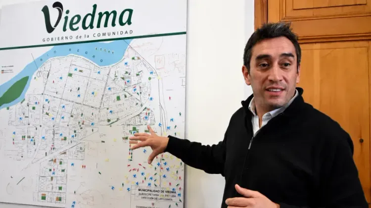 Viedma: Marcos Castro contrató a un expolicía exonerado e imputado por abuso
sexual