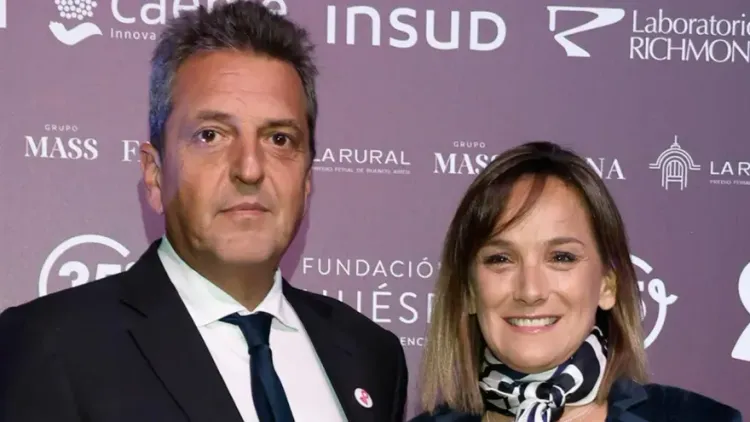 Denunciaron a Malena Galmarini por el viaje en avión privado a Barbados