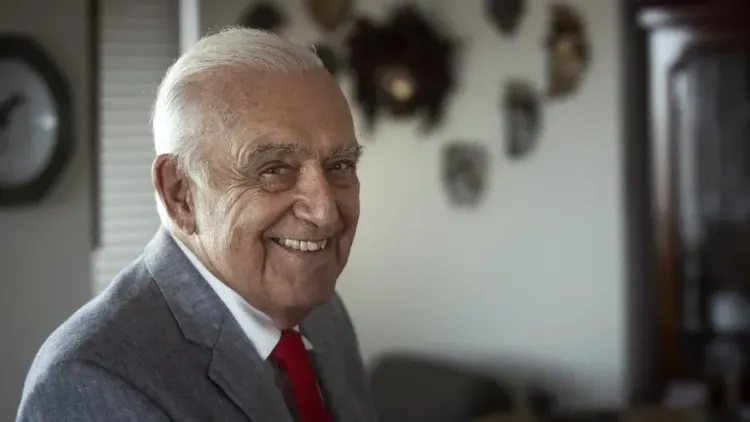 Carlos Ruckauf: “Las reuniones entre la CIA y Rusia buscan frenar una tercera
guerra mundial”