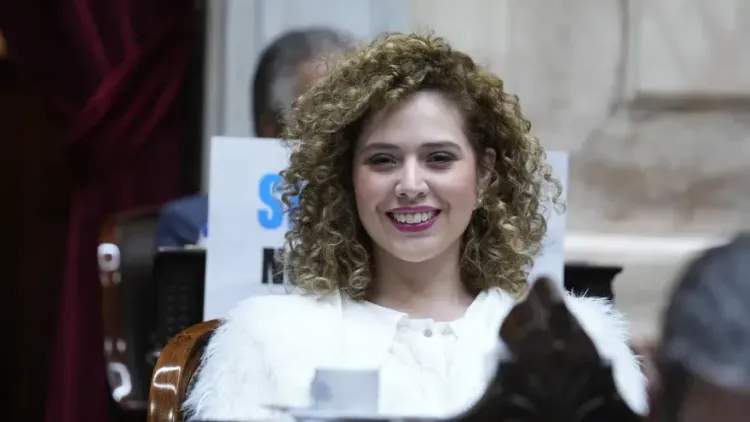 Lourdes Arrieta: “Hoy un argentino promedio se endeuda para comprar un kilo de
pan”
