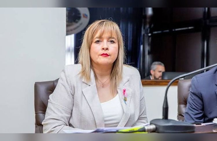 Piden reiniciar concurso para la Defensoría