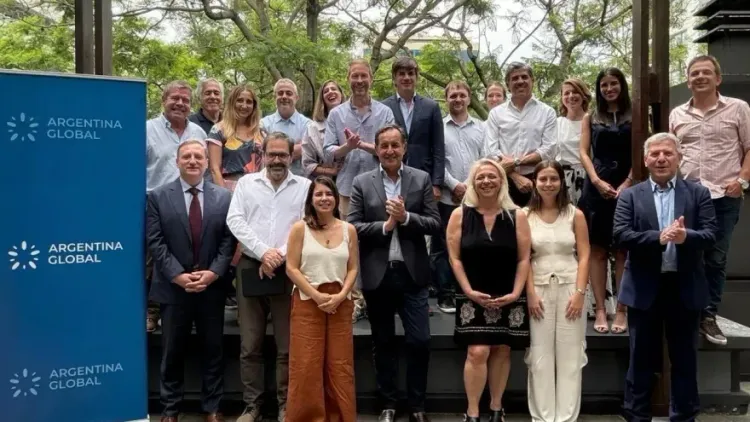 La red probritánica de Argentina Global que atraviesa la Cancillería y llega al
BRICS