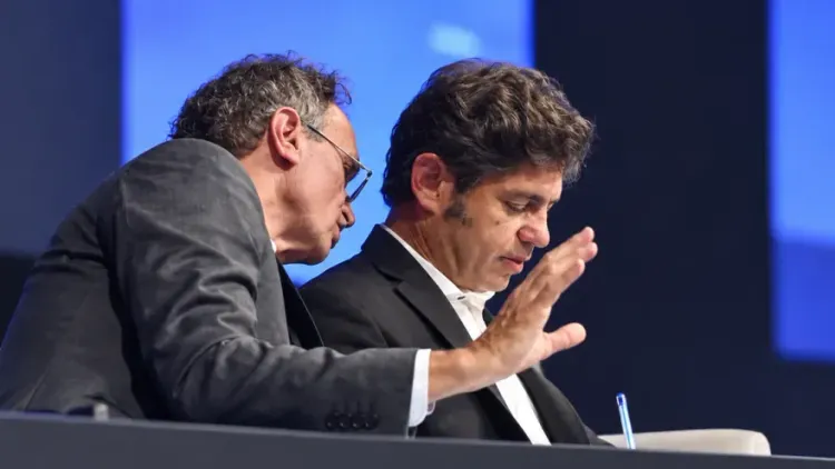 Axel Kicillof habilita 24.000 millones a dos empresas vinculadas a hechos de
corrupción